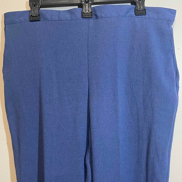 Size 18 Women’s Alferd Dunner Blue pull-on Dress pants - Picture 1 of 11